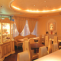 ワインバー「Narumitsu WINE DINING」